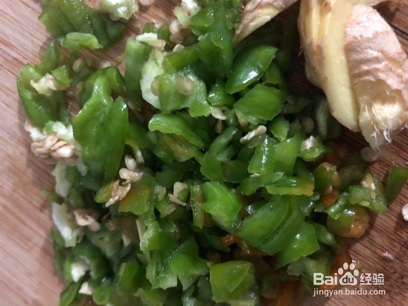 家常菜蒜苗炒肉