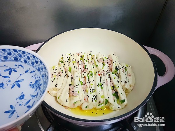 脆底葱油花卷怎么做