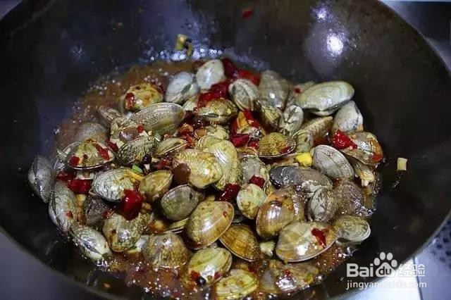辣炒花蛤的做法