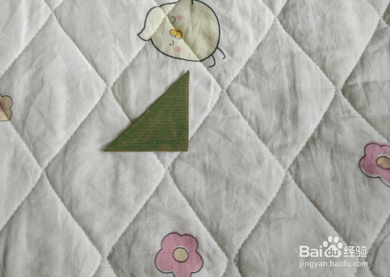 用九巧板怎么拼一个学京剧的小哥哥呢？