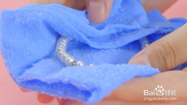 怎样让首饰变得像新的一样，只需三招