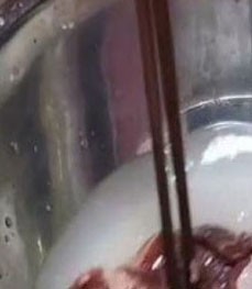 处理羊肉膻气小窍门
