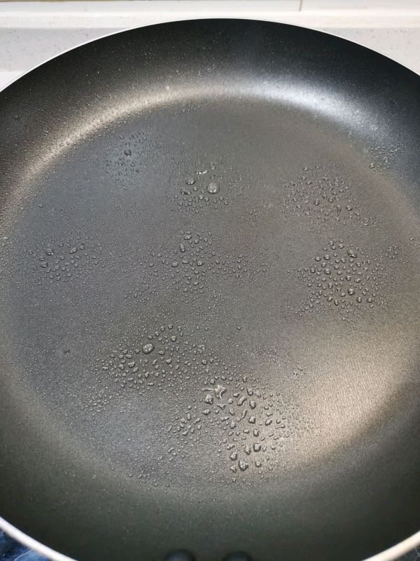 又见韭菜鸡蛋水煎包