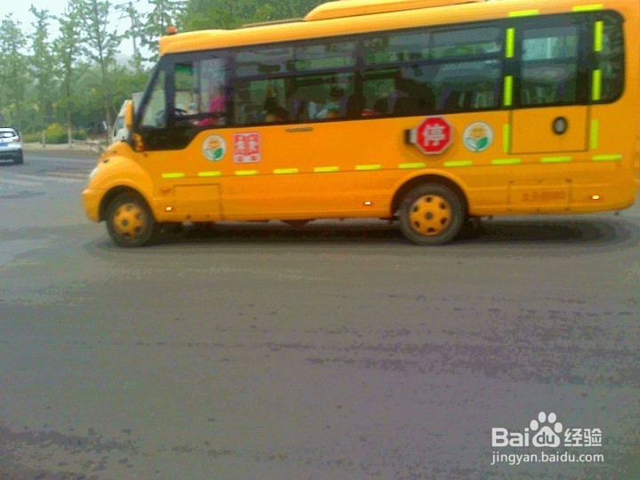 车辆的行驶为什么有规定通道