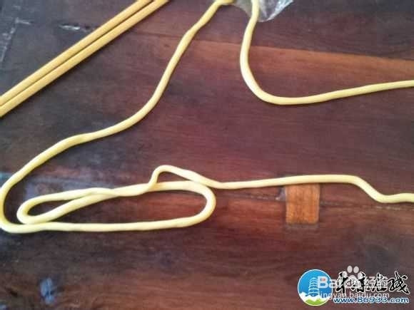 平凉回族美食馓子