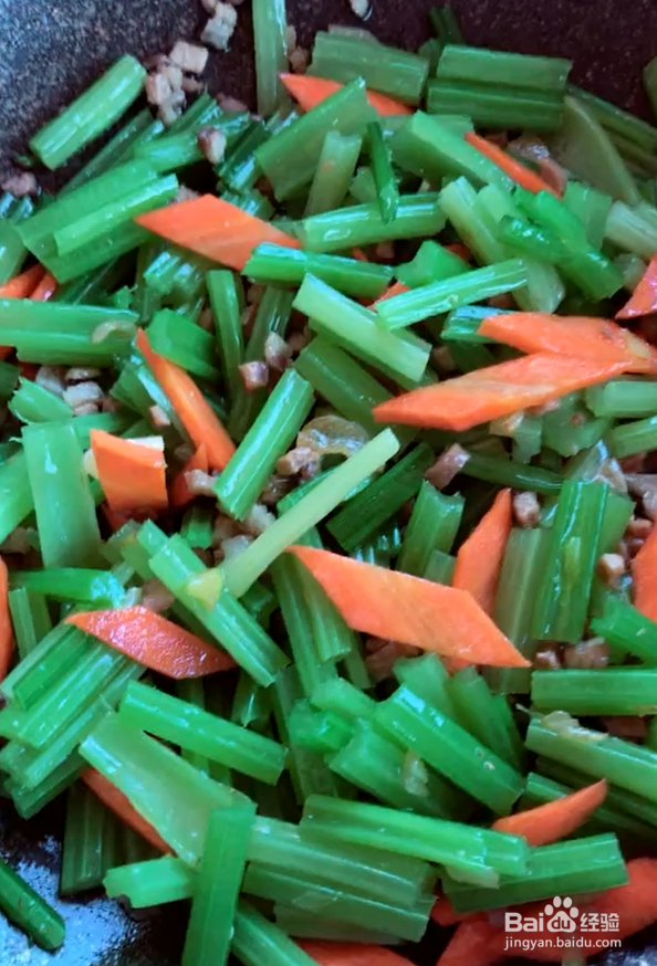 肉末芹菜这么做才好吃