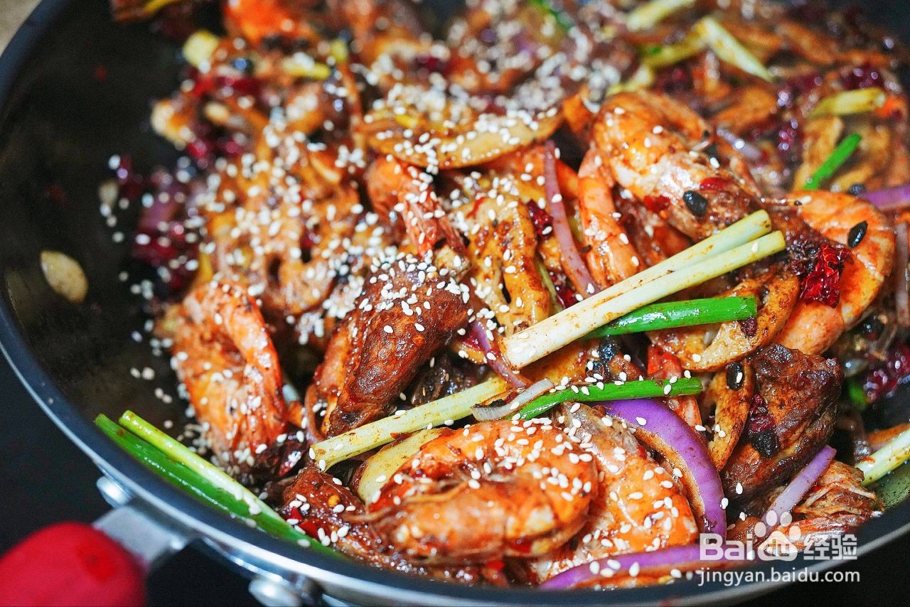 干锅排骨虾的做法