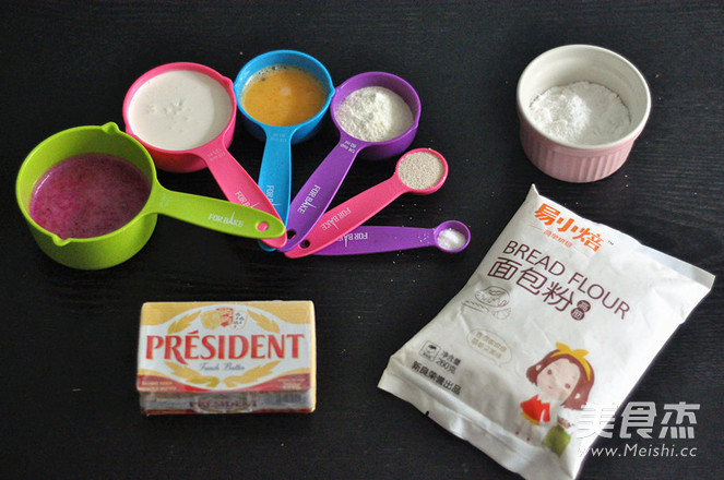 养乐多火龙果吐司