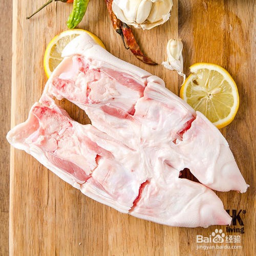 如何区分猪蹄的前蹄和后蹄?