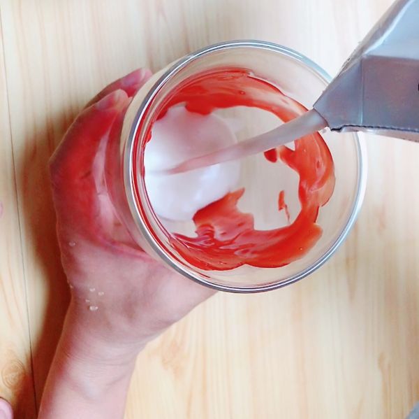 草莓巧克力拿铁