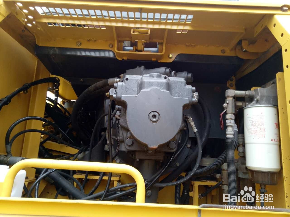 如何购买二手挖掘机_江苏金山二手挖掘机市场