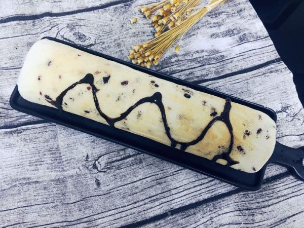 蔓越莓蛋糕奶油卷