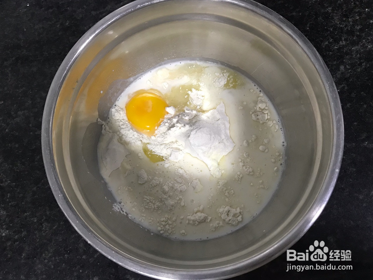 松软牛奶卷的做法