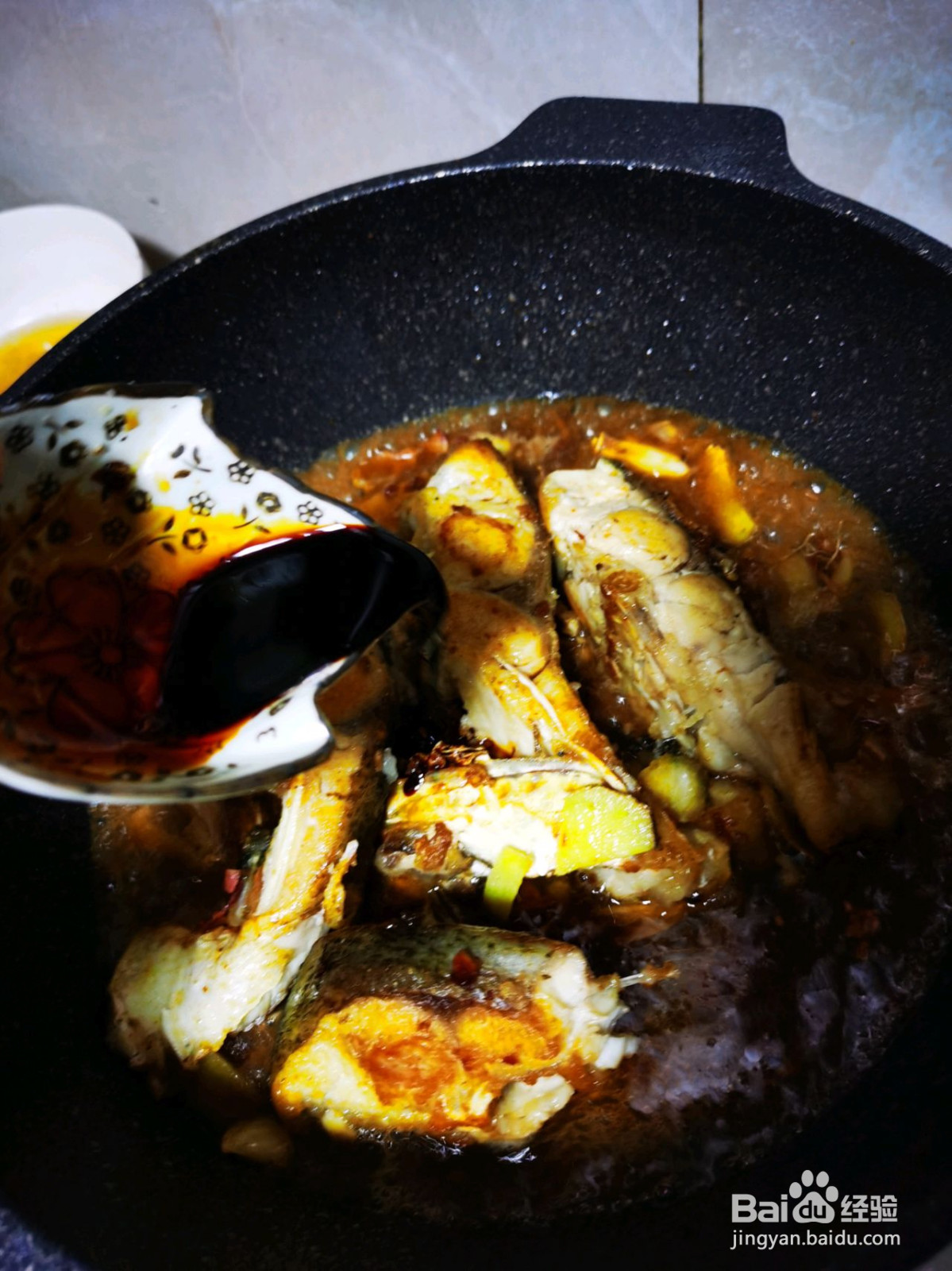 红烧糖醋鱼。的做法