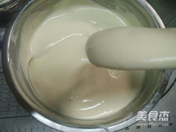 拉花轻乳酪蛋糕