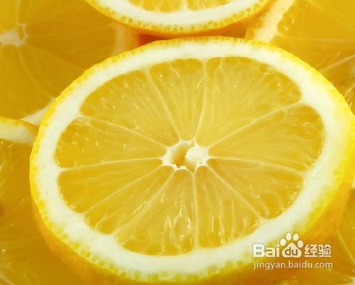 男士如何自制西红柿美白控油面膜