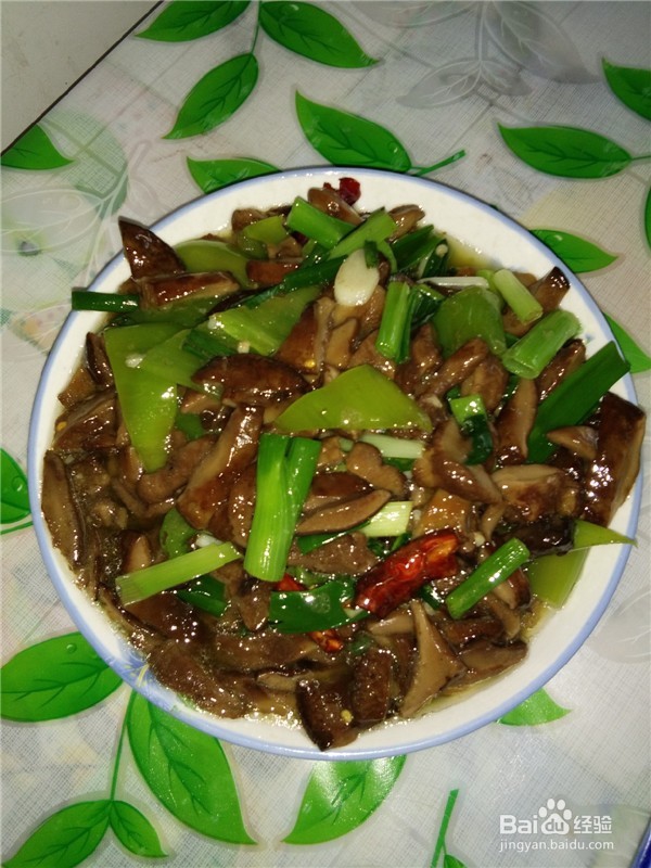 马蹄蘑炒尖椒