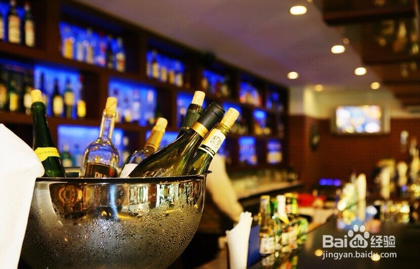 男朋友爱去酒吧怎么办