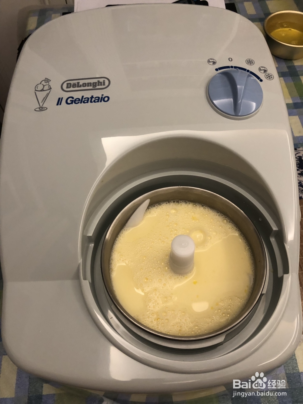 新手易做的牛奶冰淇淋