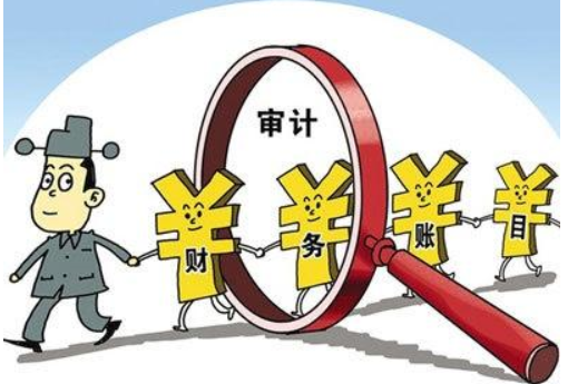 公司管理层对内控审计的独立性有什么影响