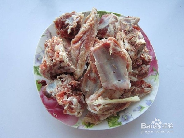 怎么做恰玛古焖羊排