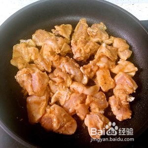 教你怎么做土豆香菇焖鸡肉