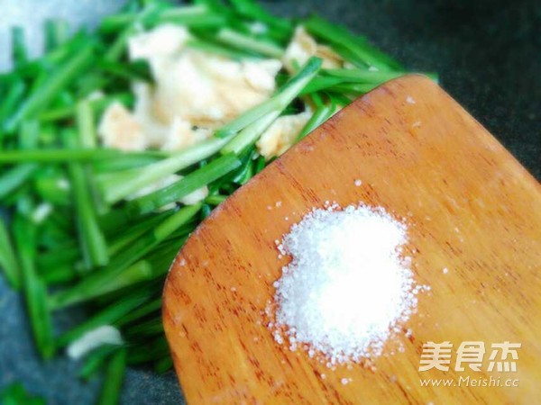 韭菜炒鸡蛋的做法