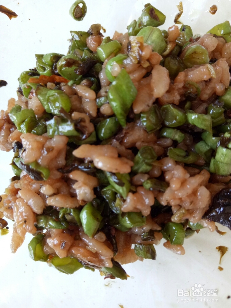 小孩子超喜欢的橄榄菜炒豇豆