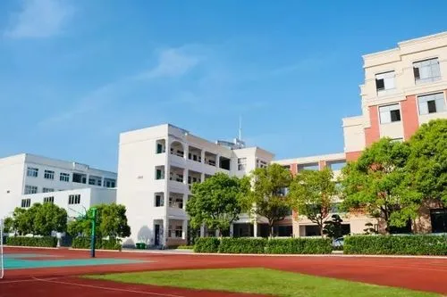 东莞市轻工业学校难考吗