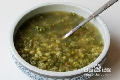 冰镇绿豆沙的做法