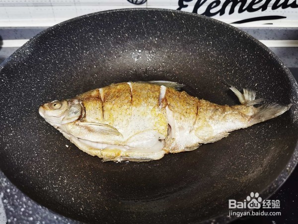 烧武昌鱼的步骤
