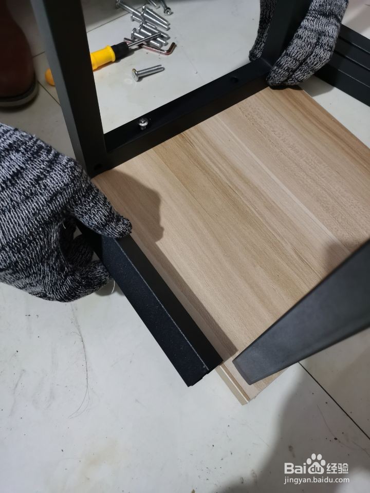 小高台展示凳安装教程