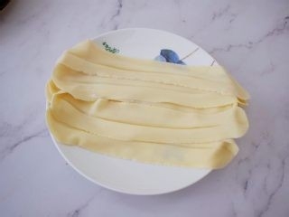 饺子皮的新吃法:饺子皮油泼面