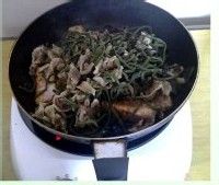 冬吃干，夏吃鲜——充满冬日气息的干豆角烧排骨