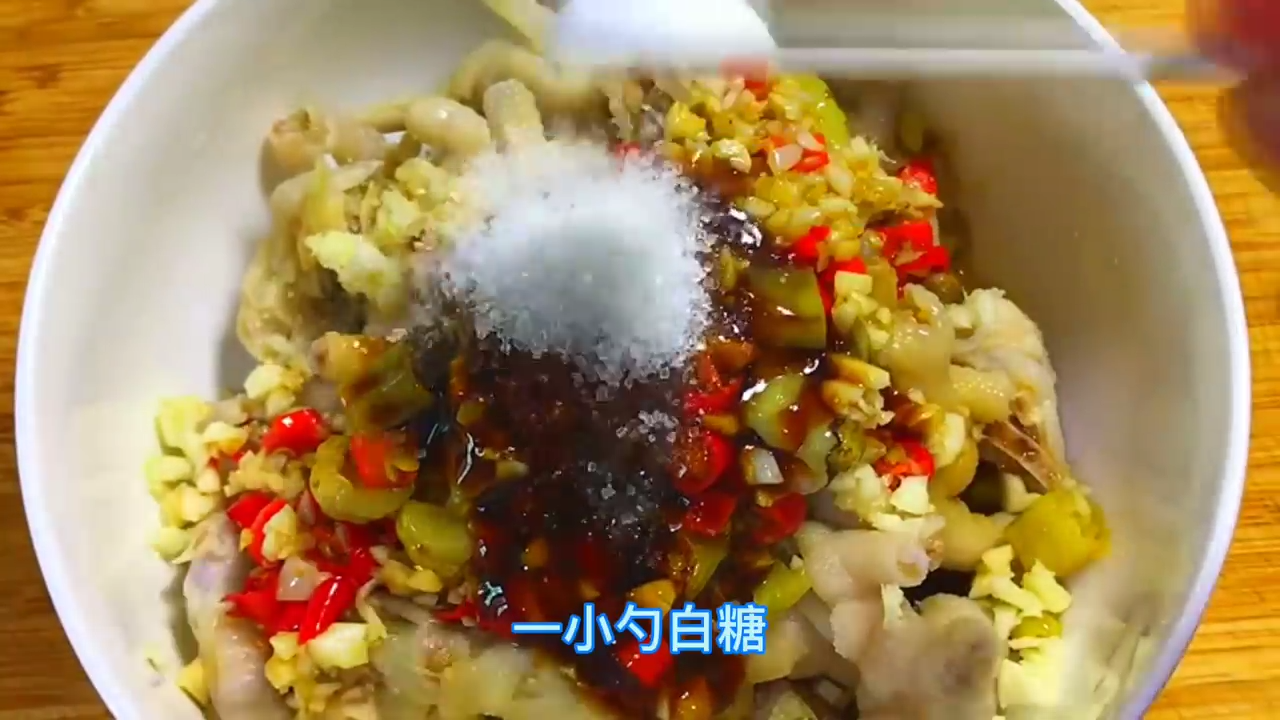 怎样做蒜香凤爪？