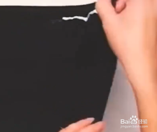 如何用旧衣服制作收纳袋