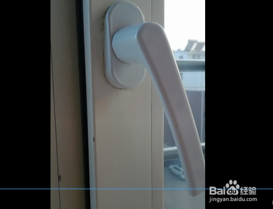 处理窗户漏风的小妙招