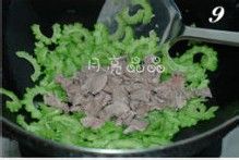 简单几招巧去苦瓜苦味－－苦瓜炒肉片