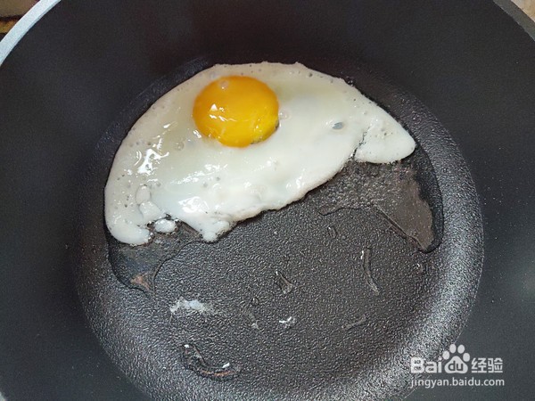 家常香菇煎蛋面