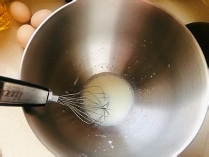 新手零失败戚风蛋糕做法