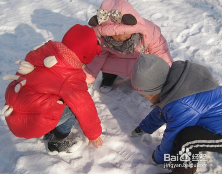 冬天了，孩子该怎么穿衣服？