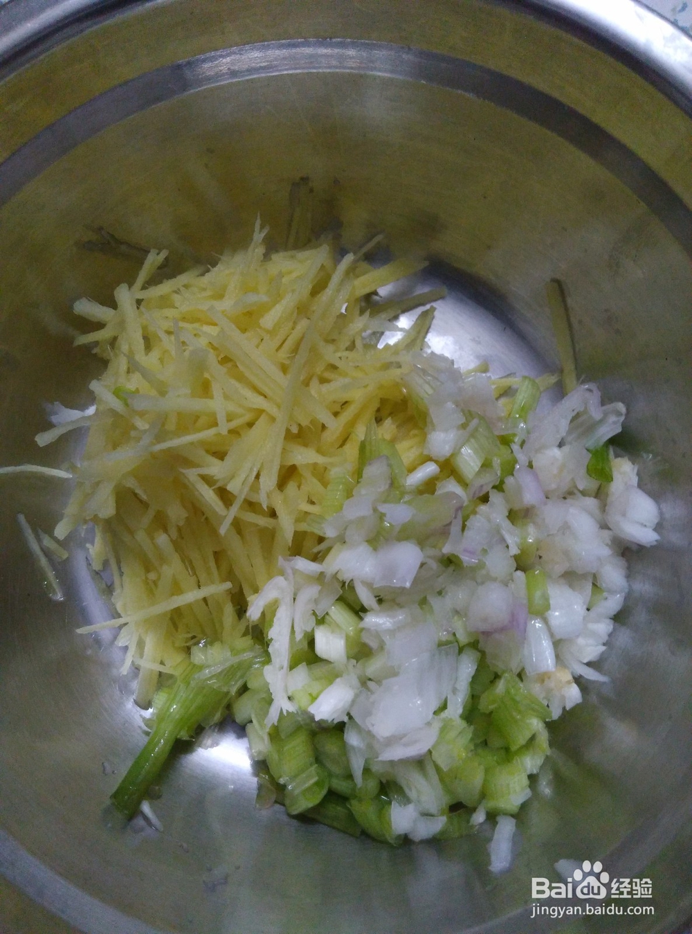 分享受家乡的白切鸡做法