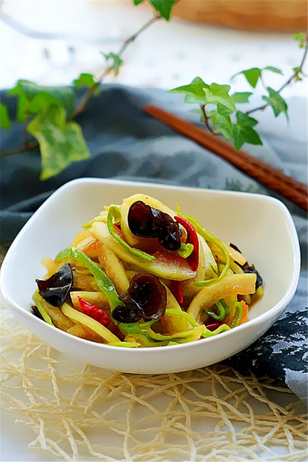 开胃酸辣西瓜皮