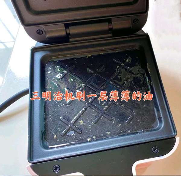低卡奶香玉米烙(三明治机早餐)