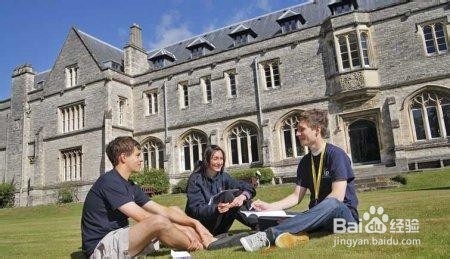 大学生活怎样过？