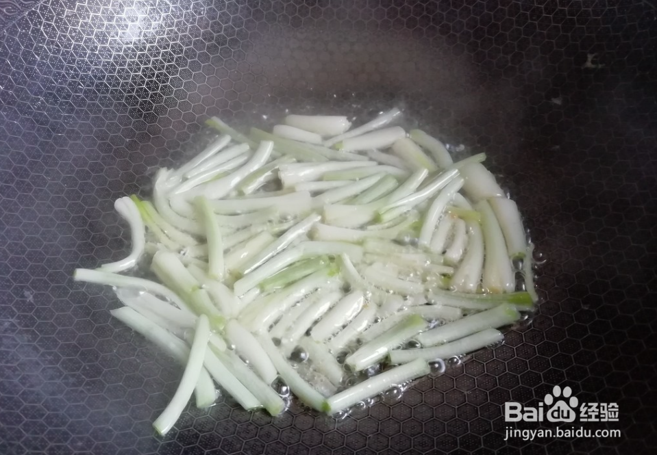 荞头炒鸡蛋的家常做法