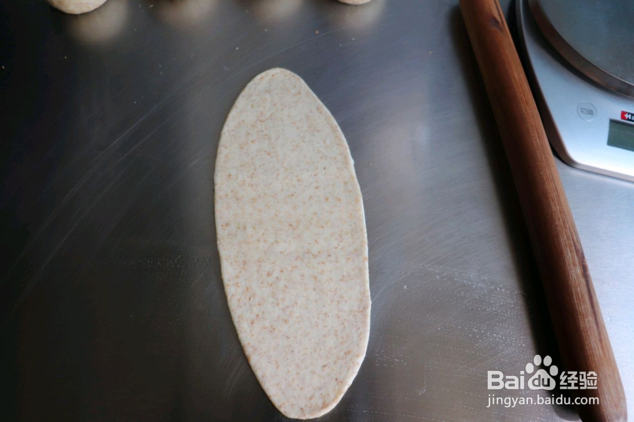 全麦肠仔小面包 营养健康的做法