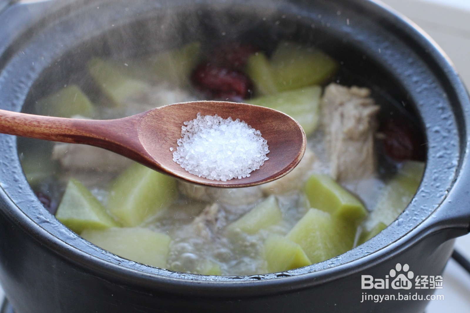 怎么做萝卜红枣排骨汤