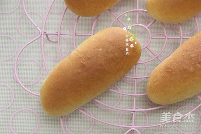 生菜香脆花生沙拉面包