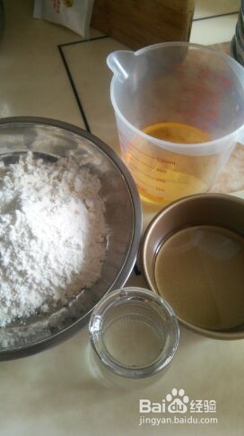 如何制作美味小蛋糕